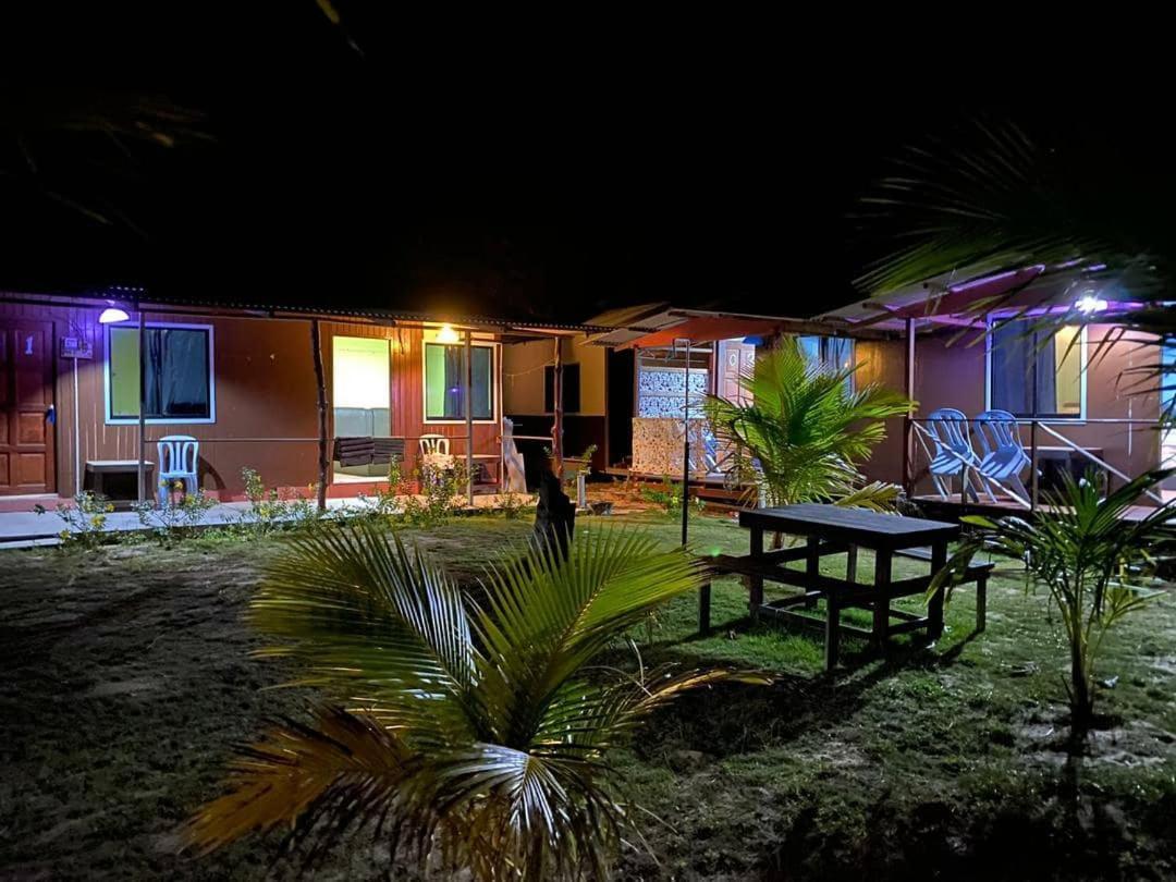 Juara Seaview Chalet, Kampung Juara Kampong Juara Esterno foto